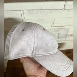 Lululemon Baller Hat Heathered Core in Lavender.  OS